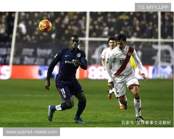 高强度训练下足球营养需求的全方位解析